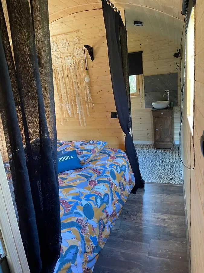 Roulotte , Hebergement Atypique Sollies Pont Campsite